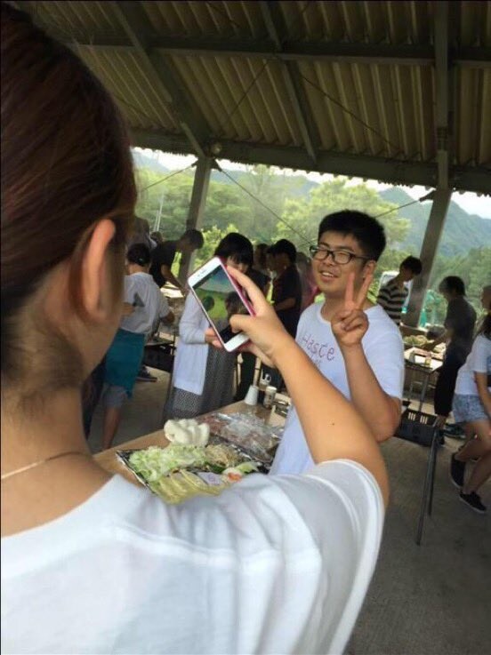 아 진짜 사진 찍지 말라고_1.png