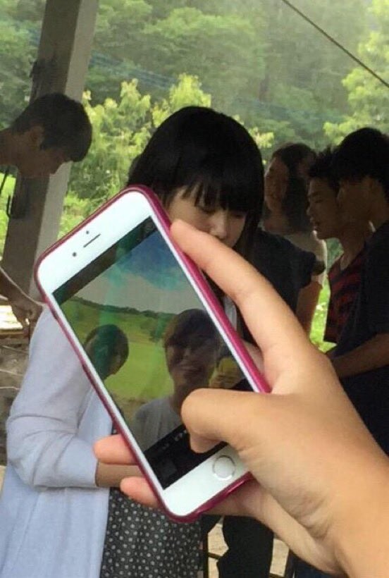아 진짜 사진 찍지 말라고_2.png