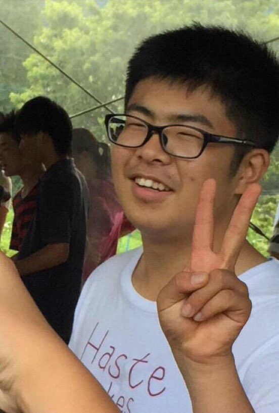 아 진짜 사진 찍지 말라고_3.png