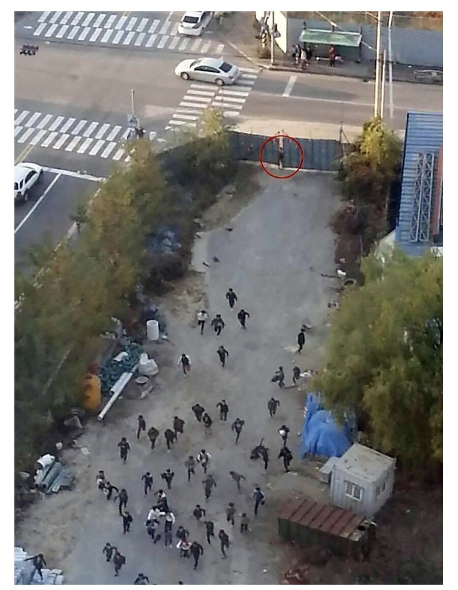 고딩들끼리 서열정리하길래 경찰부름....jpg_3.jpg