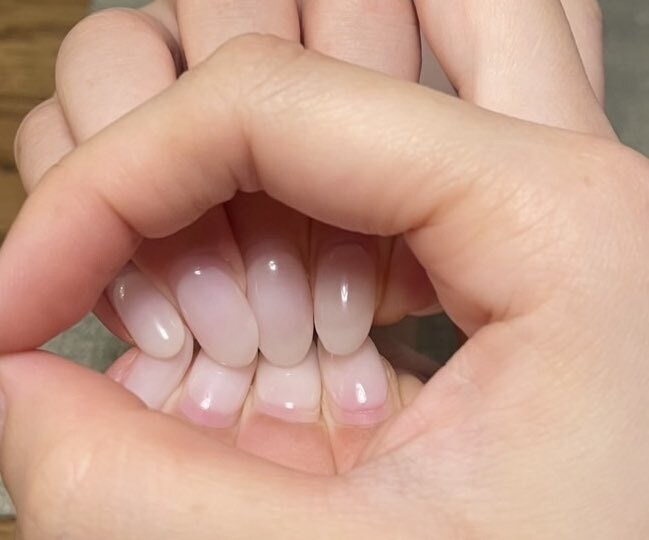 어느 여성이 보여주는 신기한 손재주_1.jpg