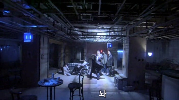 남편을 죽인 야쿠자한테 범해졌던 유부녀의 최후_61.jpg
