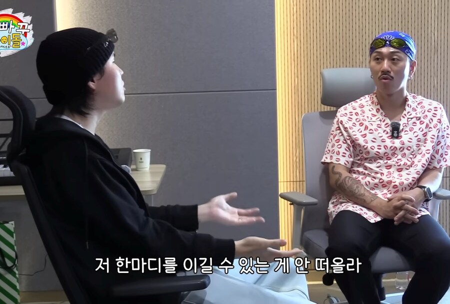 남자에게 왼손으로 쳐준다는 유부녀_23.jpg