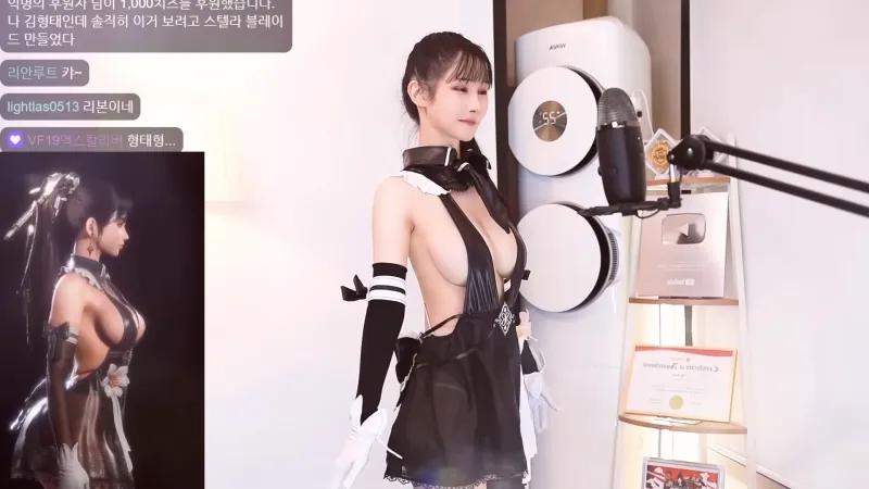 모델이 보여준 스텔라블레이드 이브 룩북_10.webp