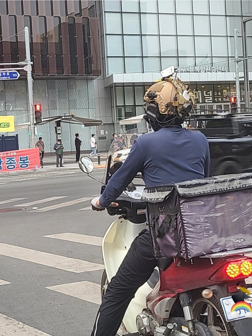 택티컬 배달기사.jpg_1.png