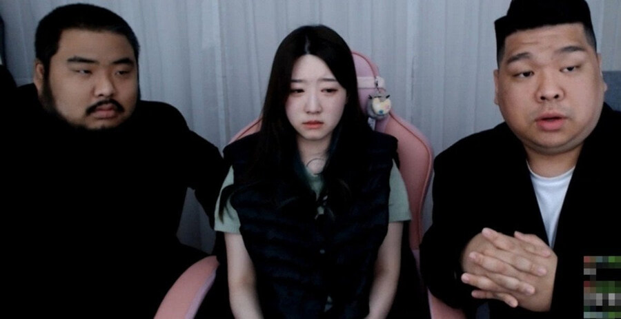 어이 아가씨. 아직도 상황파악이 안돼?_1.jpg