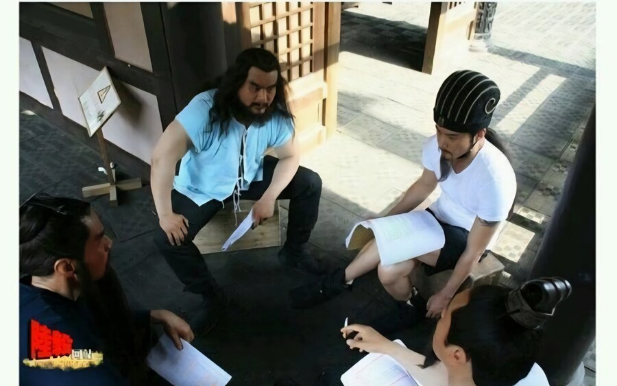 삼국지) 유관장 삼형제와 제갈량의 사이가 각별했다는 증거_1.jpg