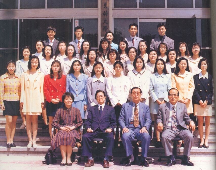 90년대 중반 여대생 누나들.jpg_9.jpg