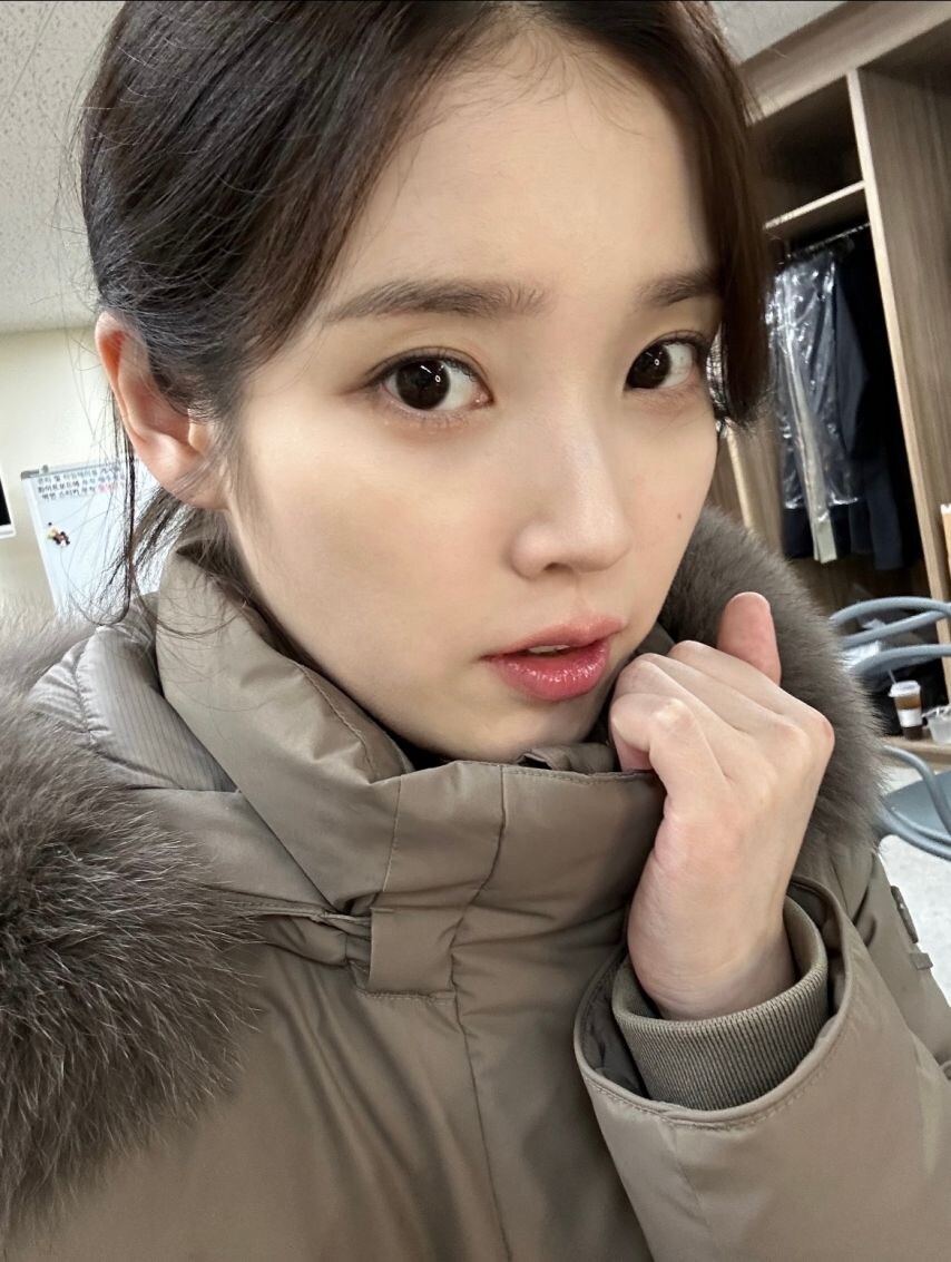 아이유가 워터밤에 참여 안하는 이유_2.jpg
