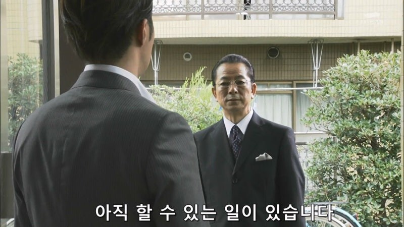 아버지가 살인을 저지른 딸의 가정을 박살내는 형사 놈들_44.jpg
