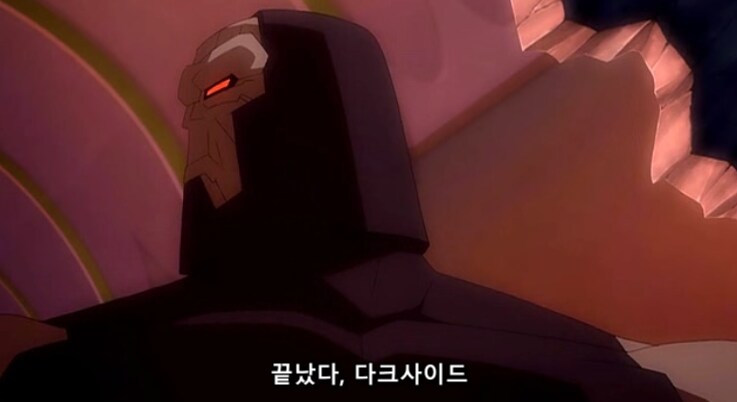 다크사이드가 뱃맨을 슈퍼맨이나 원더우먼보다 높게 평가하는 이유_2.png