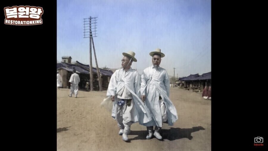 한복에 같이 착용해도 고증에 걸맞는 패션템_4.jpg