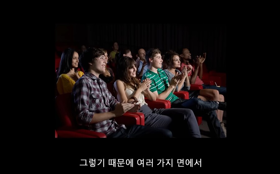 DCU)북미랑 달리 해외에서 슈퍼맨 평이 호불호 갈리는 이유_27.jpg