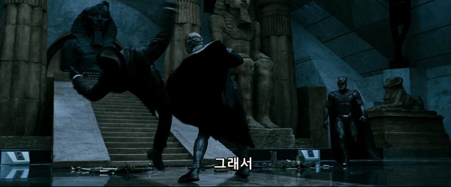 자신의 거창한 계획을 히어로들에게 떠벌리는 악당류 甲_13.jpg