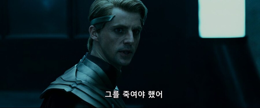 자신의 거창한 계획을 히어로들에게 떠벌리는 악당류 甲_14.jpg
