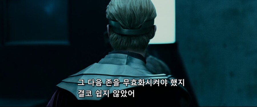 자신의 거창한 계획을 히어로들에게 떠벌리는 악당류 甲_15.jpg
