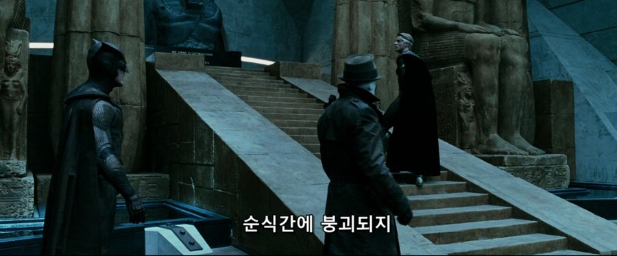 자신의 거창한 계획을 히어로들에게 떠벌리는 악당류 甲_31.jpg