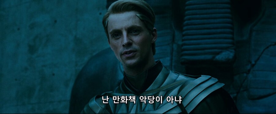 자신의 거창한 계획을 히어로들에게 떠벌리는 악당류 甲_43.jpg