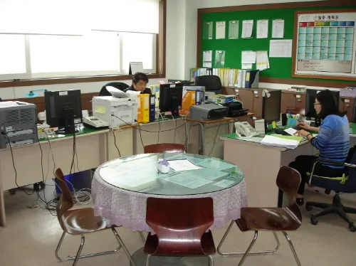 학교 행정실 특징.jpg_1.webp