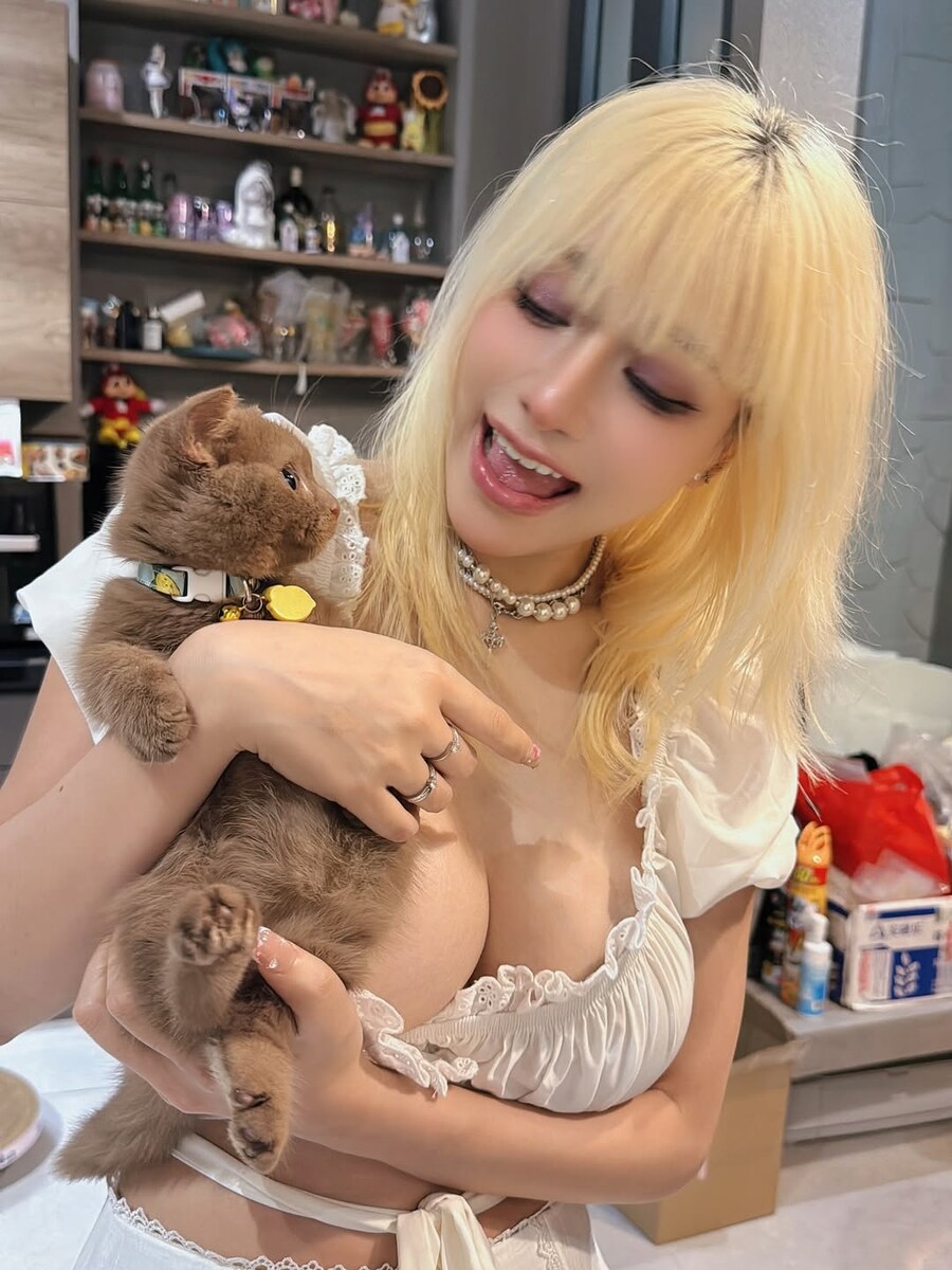 강아지 자랑하는 눈나_1.jpg