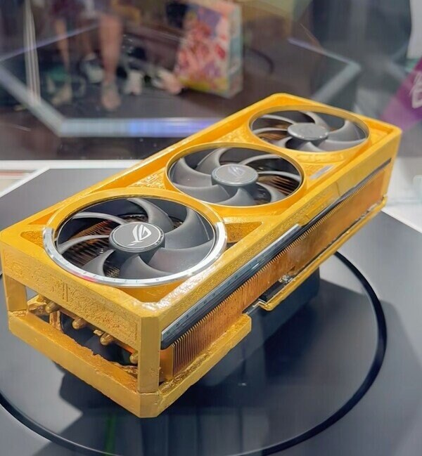 7억짜리 RTX5080._3.jpg