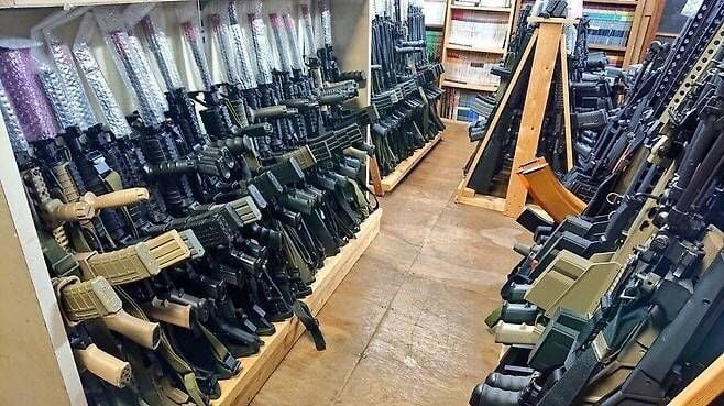 아버지가 유품으로 남긴 수많은 모델건 때문에 고민_4.jpg