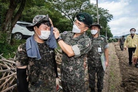 엣! 용사님의 그곳 너무 길어요_1.jpg