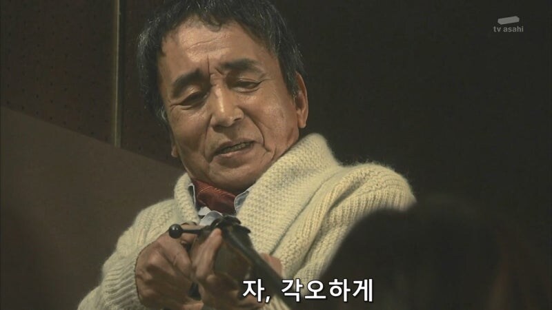 유도심문으로 살인범 만드는 주인공_3.jpg
