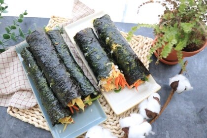 의외로 수요층 있다는 김밥 먹는법_2.jpg