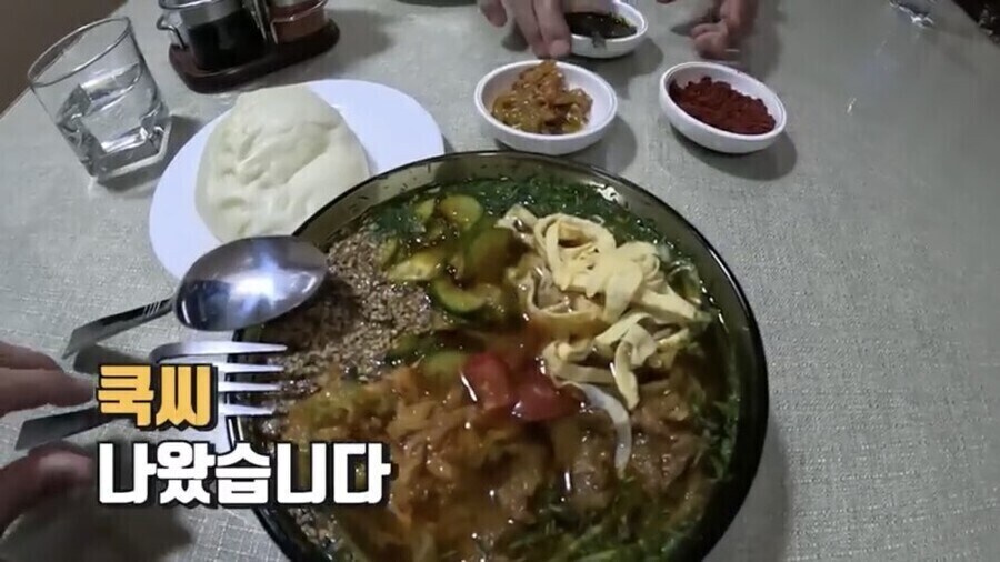 우즈벡에서 우리의 짜장면처럼 진화해버린 한식_1.jpg