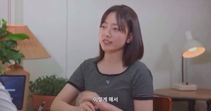 여자 모태솔로가 남자출연자를 사로잡기위해 준비한 플러팅 기술 ㅋㅋ_7.jpg