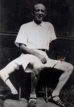 인류 역사상 가장 급진적인 도전을 한 돌연변이_4.png