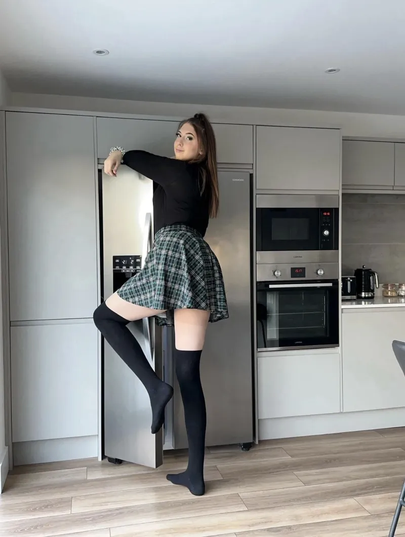 호불호 갈리는 여자친구 키_1.webp