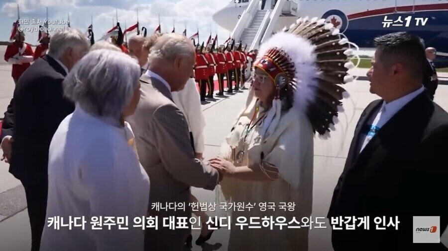 캐나다는 영연방에서 나가고 싶다...jpg_4.jpg