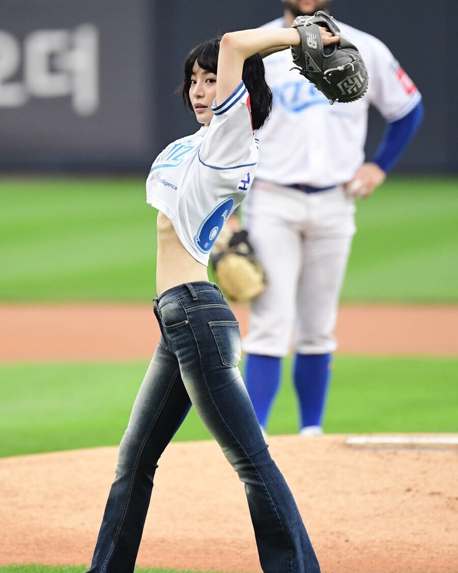 슬렌더들이 환장할만한 몸매 진짜임!!_3.jpg