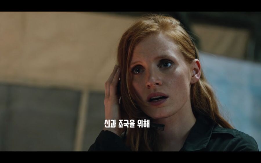 영화 촬연 직전에 사건사고로 스토리 수정되어버린 영화_2.jpg