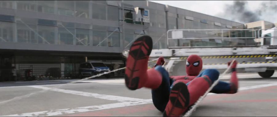 [MCU]캡틴 아메리카와 붙어서 자신감이 붙었던 스파이더맨_9.jpg