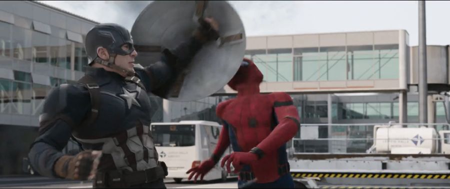 [MCU]캡틴 아메리카와 붙어서 자신감이 붙었던 스파이더맨_22.jpg