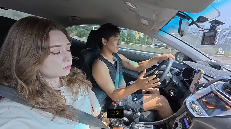 프랑스식 더위 해결법._12.png