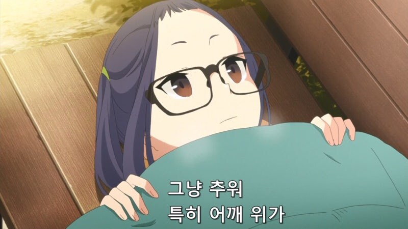 추운 겨울에 변싼채로 발견되는 여고생들_13.jpg
