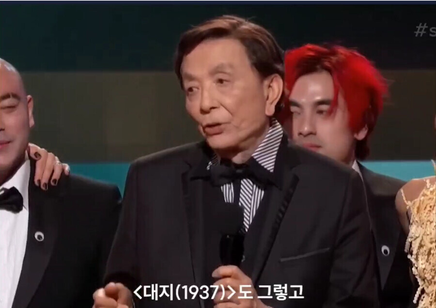 미국에서 타 인종 분장에 민감한 이유_2.jpg