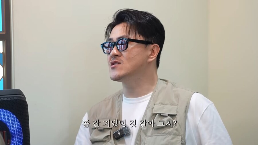 수상할 정도로 래퍼들의 공손한 인사를 받았던 데프콘_3.jpg