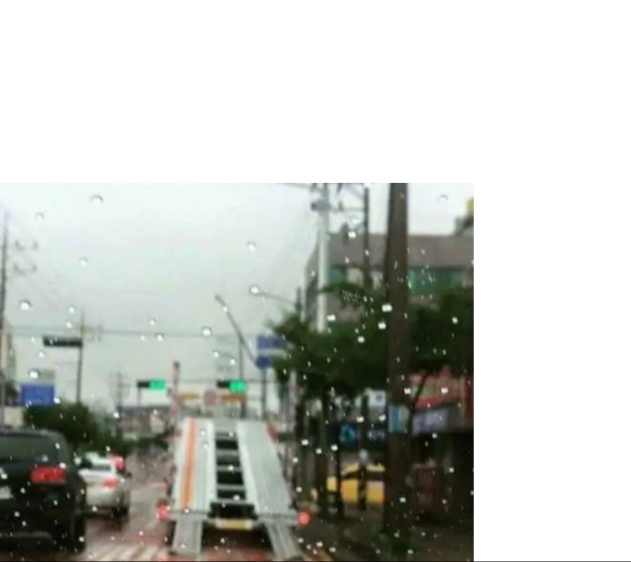 운전중 충동 참기_1.jpg
