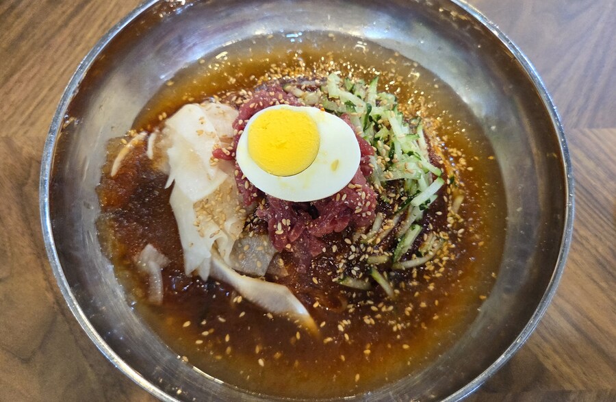 지원금으로 타먹는 밀면 개꿀맛._1.jpg