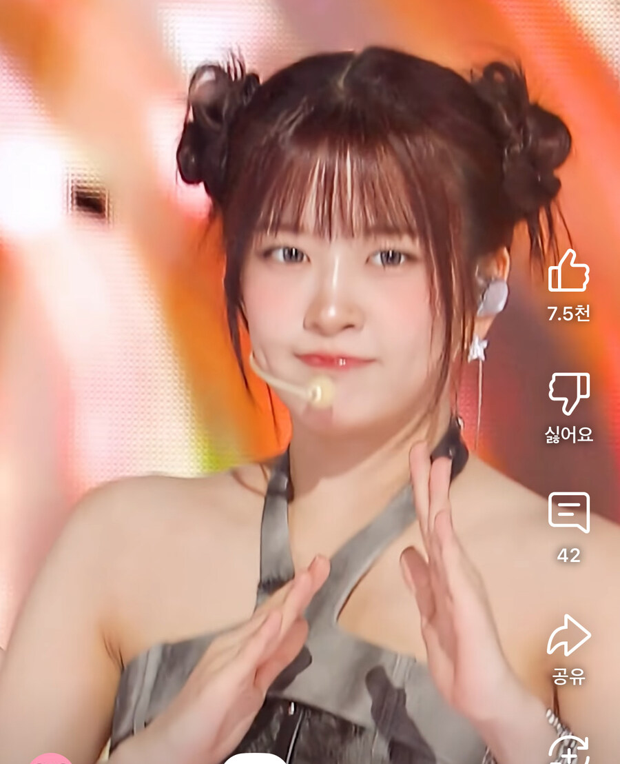 이게 그 케이팝 데몬 헌터인가 그거냥_1.jpg