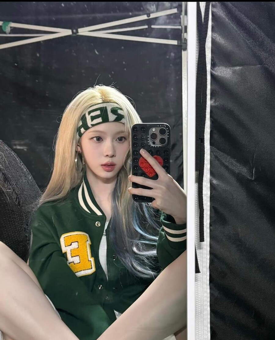 윈터와 카리나중에 누가 더 좋음? 택 1_4.jpg