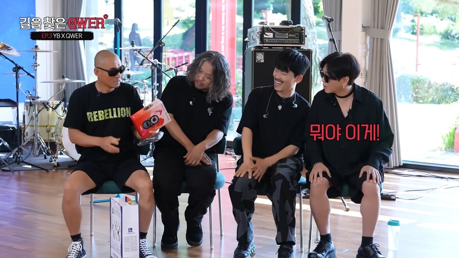 밴드 후배들에게 선물하는 YB밴드 드러머_6.png