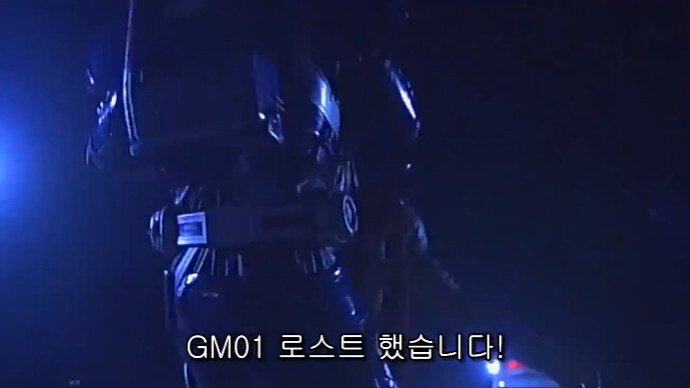 1화부터 극초반 괴인에게 떡발리는 최약체 가면라이더 특_5.jpg