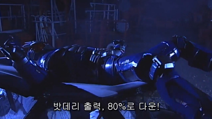 1화부터 극초반 괴인에게 떡발리는 최약체 가면라이더 특_8.jpg