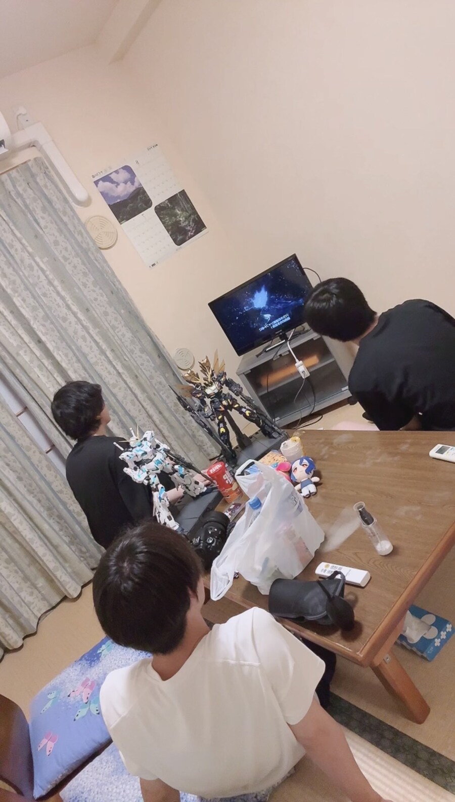 남자들의 4시간 후의 모습_2.jpg